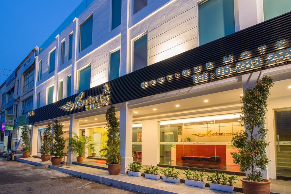 Riverfront Sentral Hotel Malacca Esterno foto