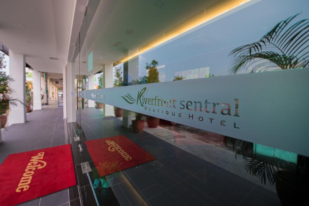 Riverfront Sentral Hotel Malacca Esterno foto