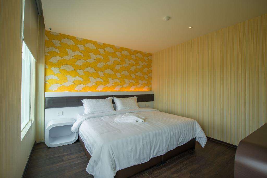 Riverfront Sentral Hotel Malacca Esterno foto