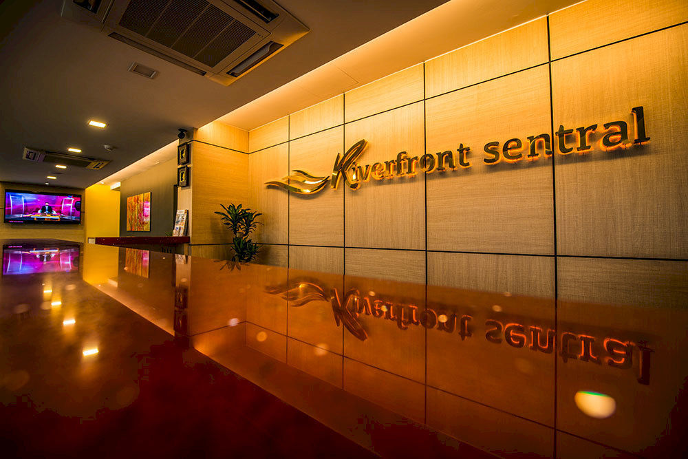 Riverfront Sentral Hotel Malacca Esterno foto