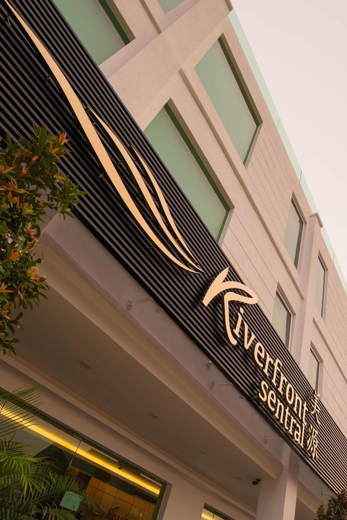 Riverfront Sentral Hotel Malacca Esterno foto